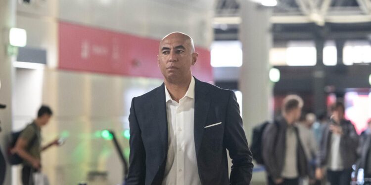 Novas críticas de Luisão: “Uso da imagem de Eusébio foi no mínimo doloroso”