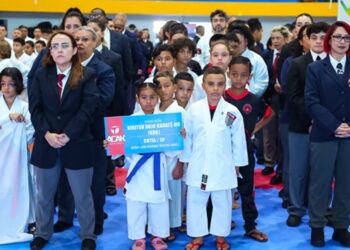 cotia-recebeu-2a-copa-cotiana-de-karate-e-abre-circuito-acak-2026-com-recorde-de-publico