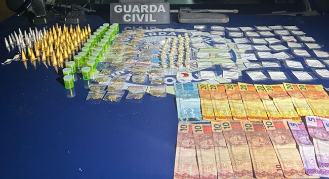 Traficante é preso com drogas em ação da GCM em São Roque