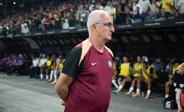 Dorival Júnior fala sobre pressão no Corinthians e diz que ‘coisas boas’ estão acontecendo