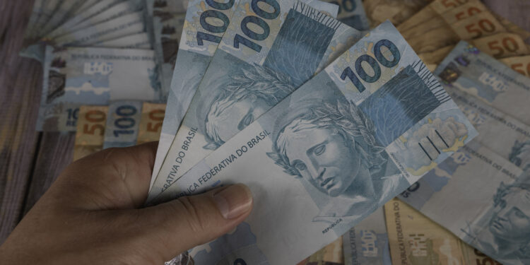 STF fixa tese que limita pagamento de verbas indenizatórias para magistratura e MP