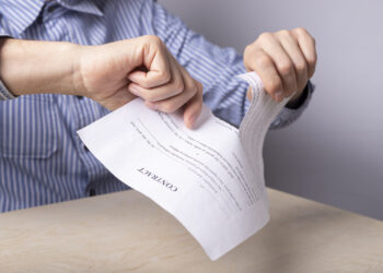 TRT-4 confirma justa causa de empregado que adulterou atestado