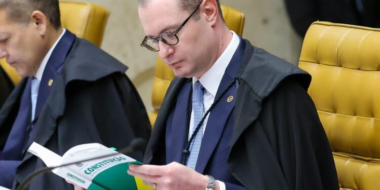 Supremo reconhece dano moral coletivo em trote universitário misógino