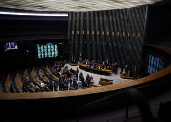 Câmara aprova permissão da venda de medicamentos em supermercados