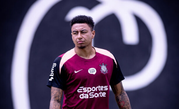 Auge em Manchester e retomada na Ásia: conheça o meia Jesse Lingard, reforço do Corinthians