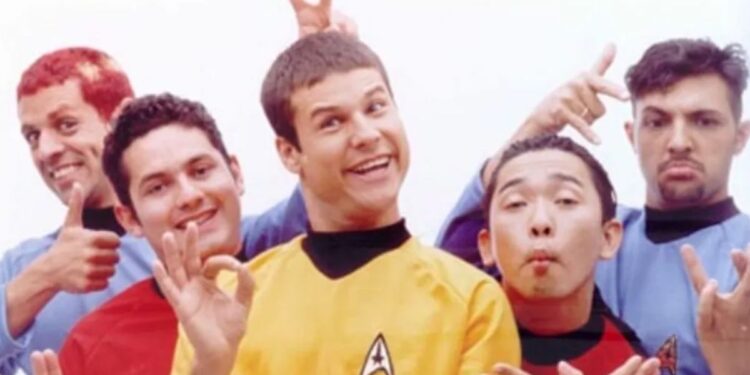 Pai de Dinho, do Mamonas Assassinas, revela convite inédito de Tom Cavalcanti