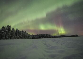 Como surgem as auroras boreais? Sistema norueguês com 10 mil antenas quer descobrir