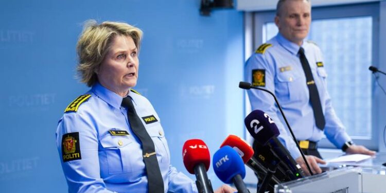 Polícia de Oslo admite terrorismo na explosão em embaixada