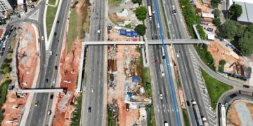 Faixa da Castello Branco é interditada para obras de passarela