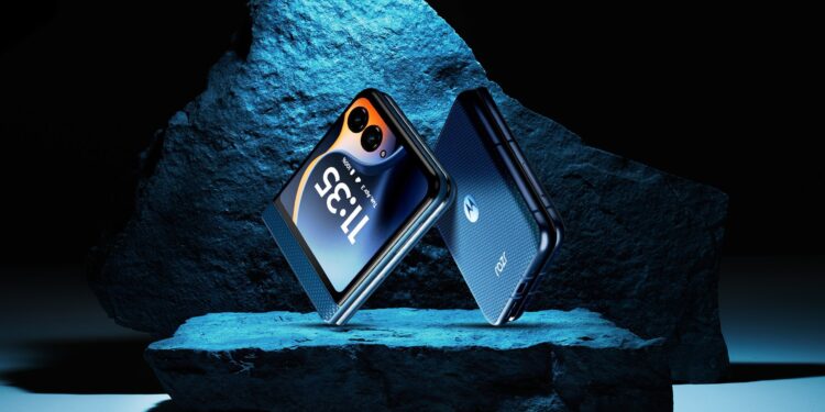 Motorola Razr 70: certificação revela nova cor após celular ser exibido na MWC 2026