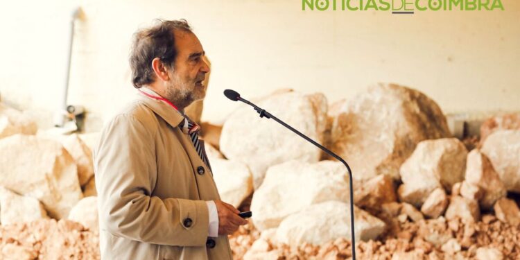 Porque voltou o Mondego a transbordar? Antigo reitor da Universidade de Coimbra aponta as causas