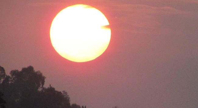 Previsão do tempo: Mais uma semana marcada por forte calor e pancadas de chuva