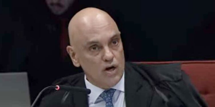 Auditores e delegados se unem em forte manifesto contra decisão de Moraes