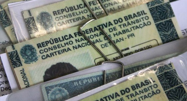 CNH passa a ser renovada de forma automática, digital e gratuita