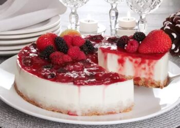 Receita: Cheesecake com nozes e frutas vermelhas