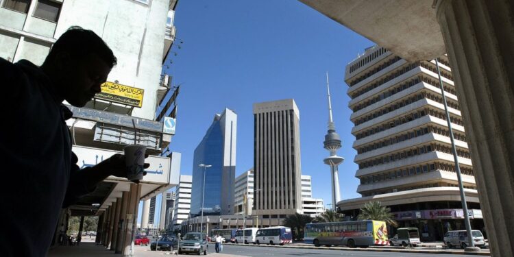 Base militar de Itália e EUA no Kuwait é alvo de ataque com drones