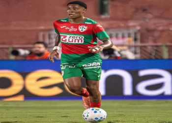 Botafogo avança por Caio Roque e deixa reforço encaminhado para a lateral