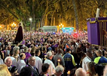 Procissão do Senhor dos Passos reúne 55 mil fiéis em Florianópolis