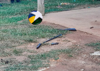 Confusão em bar termina com homem morto com  golpes de espingarda na cabeça