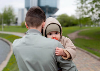 Lei que aumenta licença-paternidade para 20 dias é sancionada