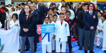 Cotia recebeu 2ª Copa Cotiana de Karatê e abre Circuito ACAK 2026 com recorde de público