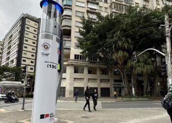 projeto-quer-obrigar-totens-de-seguranca-em-frente-as-escolas-estaduais