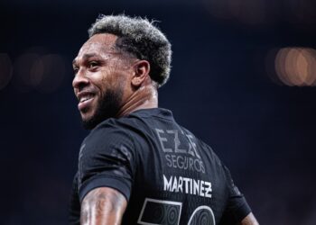 Após demissão de Dorival, Martínez ataca técnico: “Saí por tua causa”