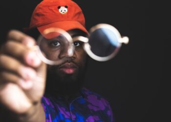 Visão monocular, deficiência e IR: entre reconhecimento formal e efetividade do direito