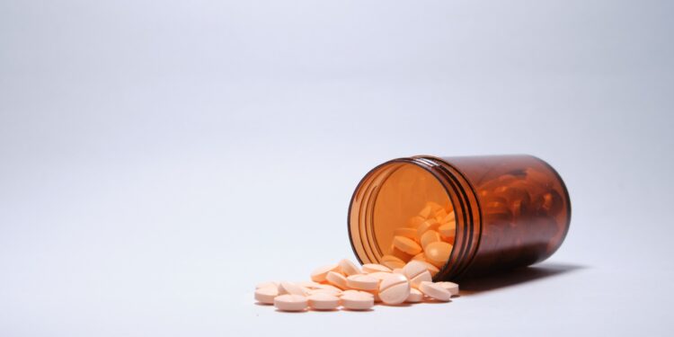 Município é condenado a fornecer remédios pedidos por paciente de câncer em 2023