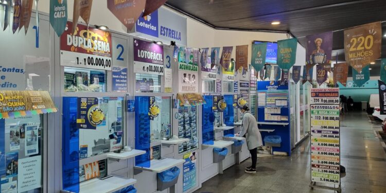 Mega-Sena acumula novamente e prêmio principal vai para R$ 52 milhões