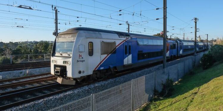 Fertagus responsabiliza Governo pela compra de mais comboios