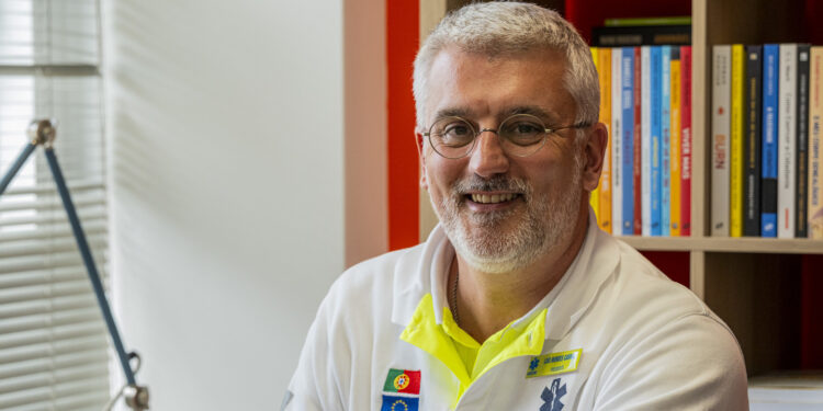 Luís Mendes Cabral: “Vim para refundar o INEM e não saio daqui sem isso feito”