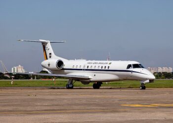 Decisão do TCU reacende debate de critérios e transparência de voos da FAB