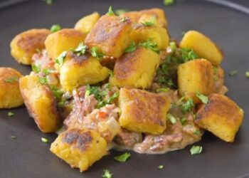 pro-feriadao:-nhoque-de-banana-da-terra-com-carne-seca